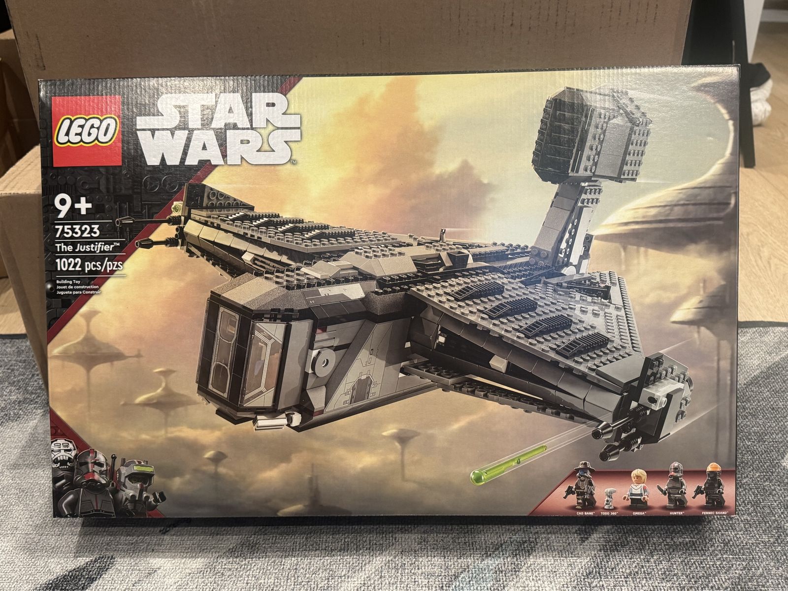 LEGO Star Wars The Justifier 75323 Building Set - 1022 Pieces - New