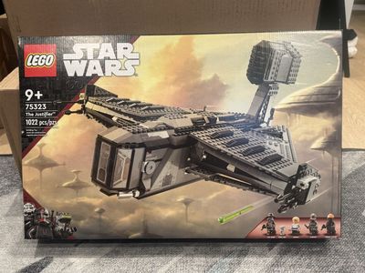 LEGO Star Wars The Justifier 75323 Building Set - 1022 Pieces - New