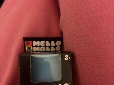 Nee Mello Doh Mallo Squishy Color-Changing Marshmallow Toy, New, Ages 3+