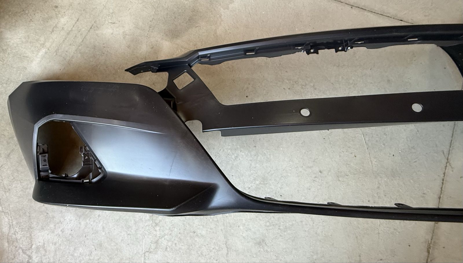 Main image 3