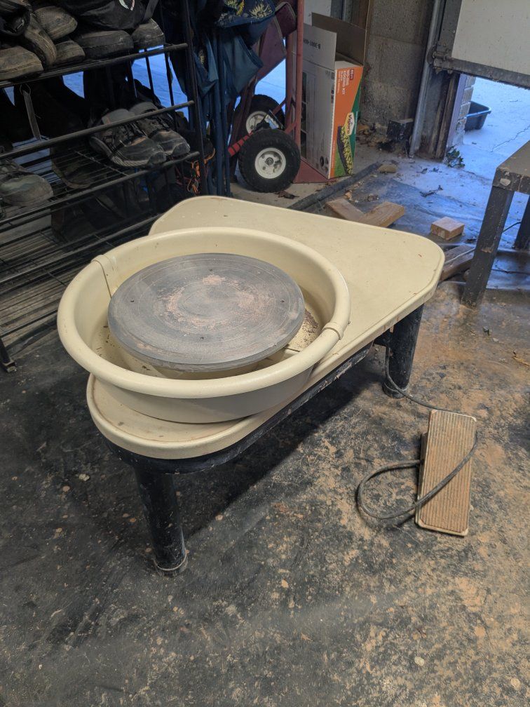 Laguna pottery wheel 