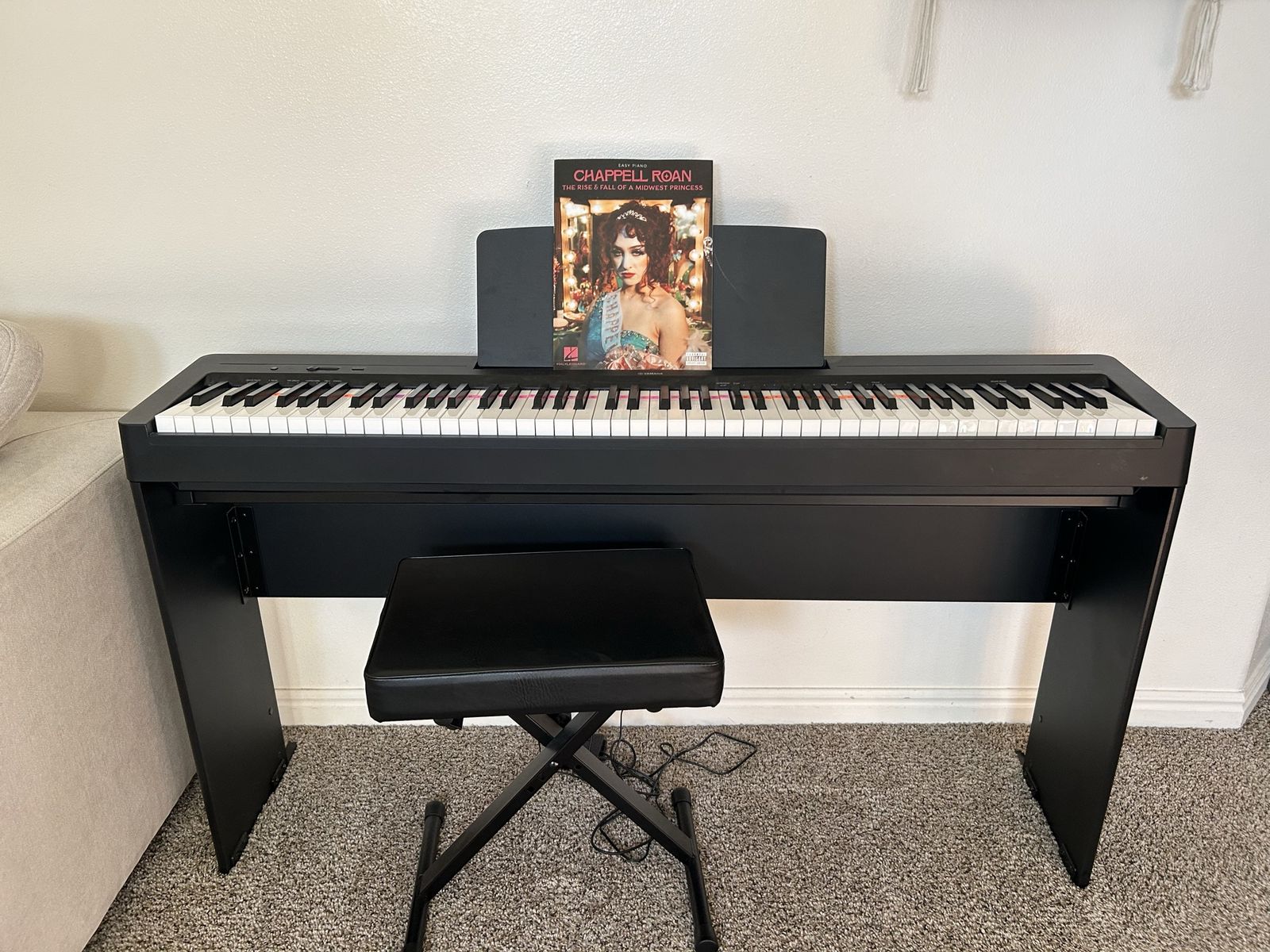 Yamaha electric piano 