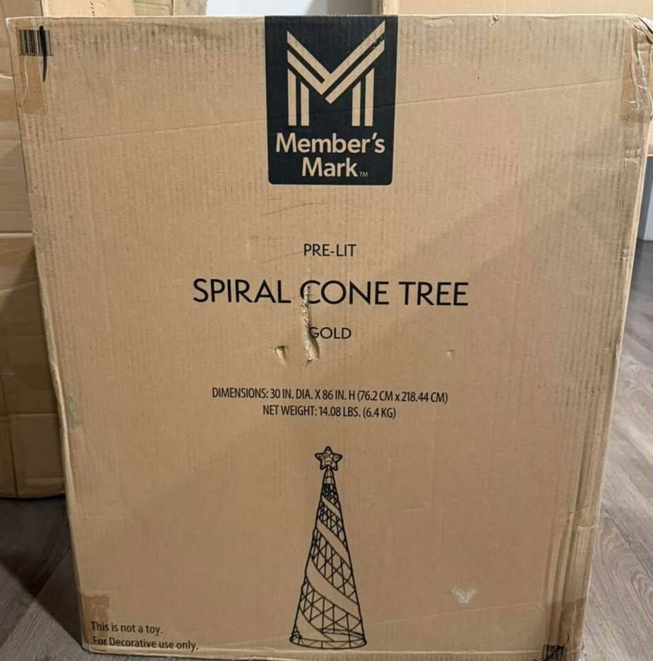 Christmas Decor - Spiral Cone Tree