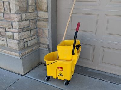 Portable Mop bucket with rope mop and handle