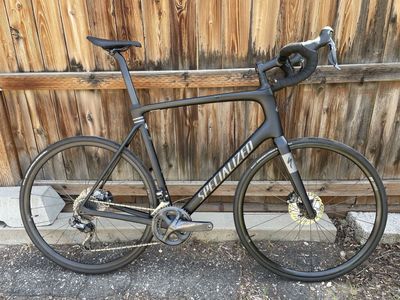 2022 Specialized Roubaix 64cm XXL Carbon Road Bike