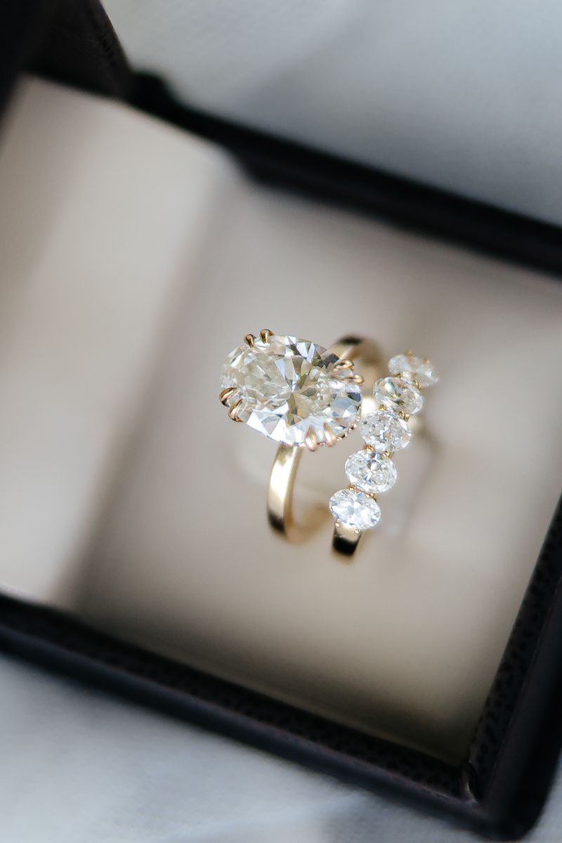 Brand new 4.06 carat engagement ring and wedding band