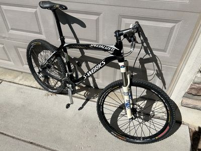 Specialized “S Works” Carbon Hardtail Mountain Bike-Large (26” _ Circa ~2006-2008)