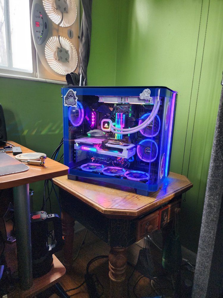 Main image 3