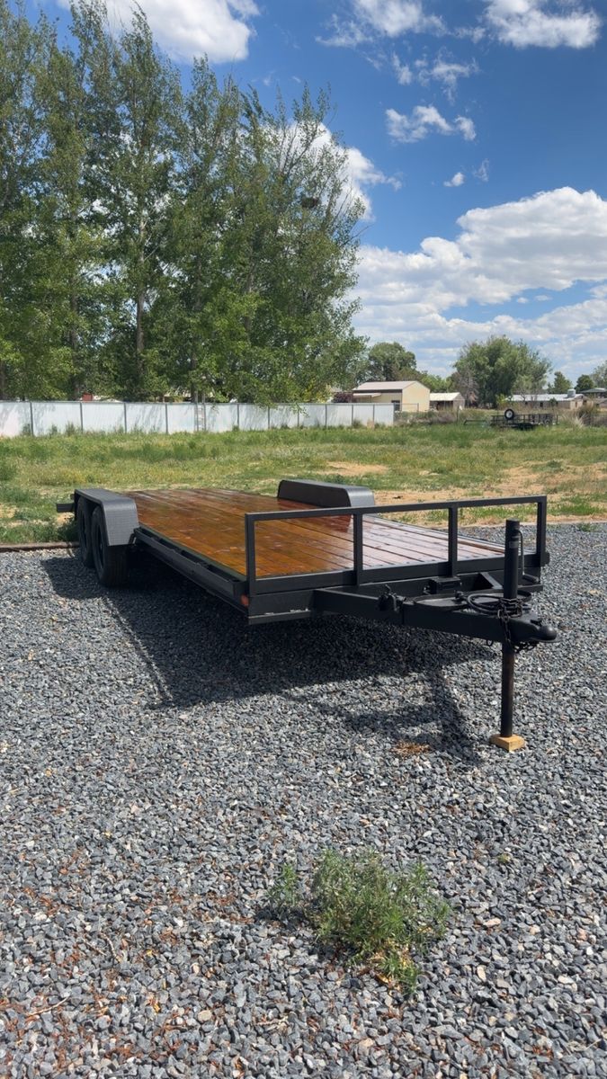 Utility trailer