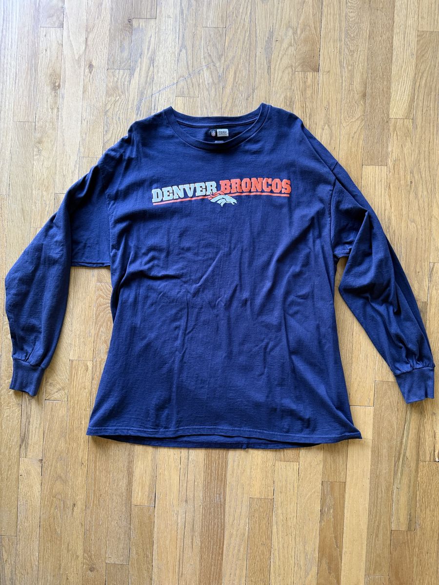 NFL Team Apparel Men's Denver Broncos Long Sleeve Shirt Navy Blue Size XL
