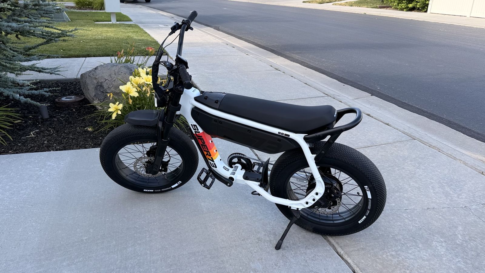 Super73 M1D SE Electric Bike