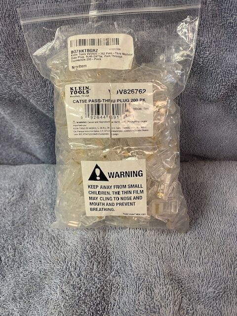 KLEIN MODULAR PASS-THRU DATA PLUGS