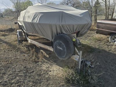 1981 Invader 16' Boat 85 HP Outboard Suzuki