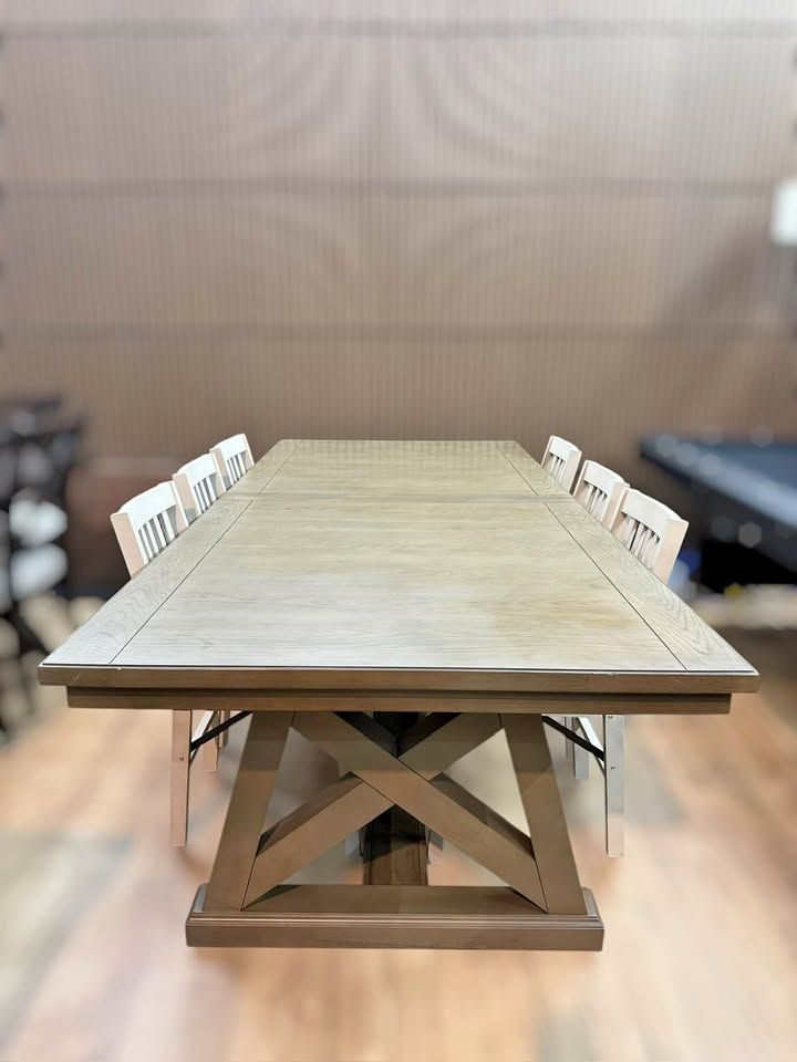 EXTENDABLE DINING SET – SOLID WOOD  LAREDO TABLE + 6-8 CHAIRS