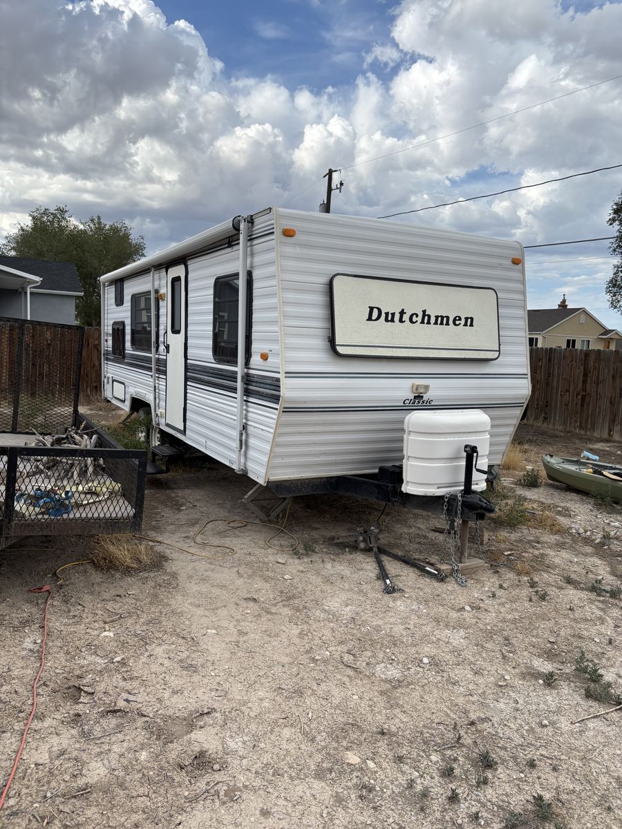 1996 Dutchman Camp Trailer
