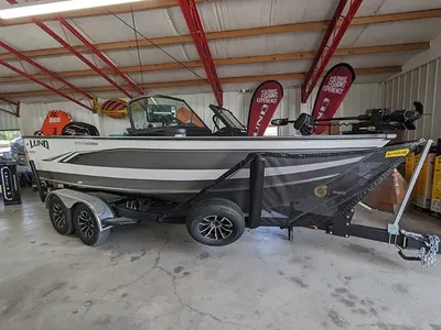 Fully loaded 2024 Lund fisherman 1875