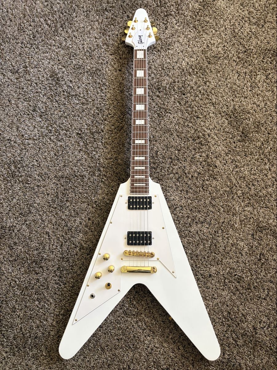 LEFT HANDED Flying V guitar