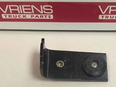 Kenworth Bracket