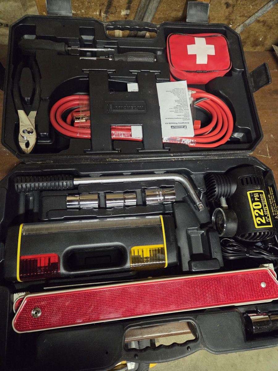 Michelin roadside emergency kit(new)