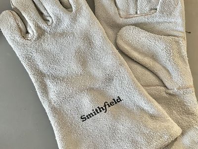 Smithfield BBQ Grilling Gloves-Lt Gray Leather