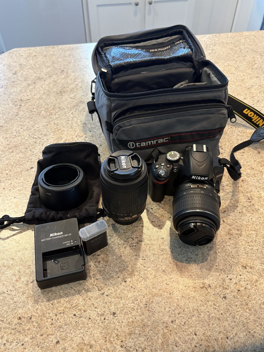 Nikon D3200 DSLR Camera Kit with AF-S DX NIKKOR 18-55mm & 55-200mm VR Lenses, Charger, Tamrac Bag