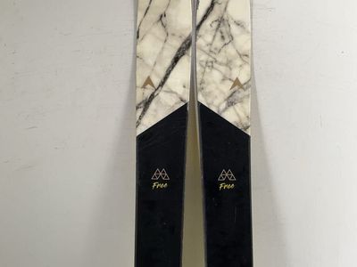 Dynastar M-Free 108 w/ Atomic Strive 11 Demo Bindings