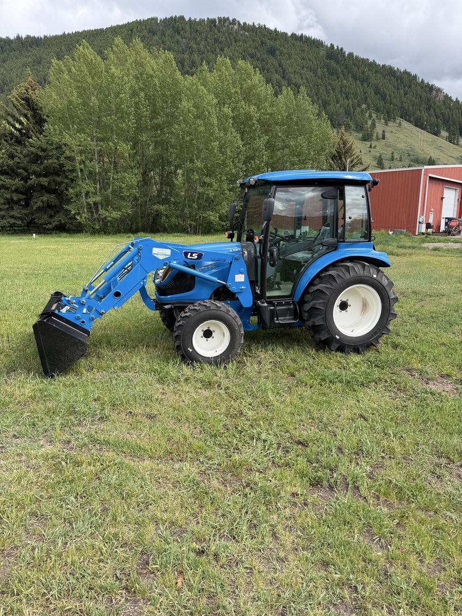 2025 LS TRACTOR MT352
