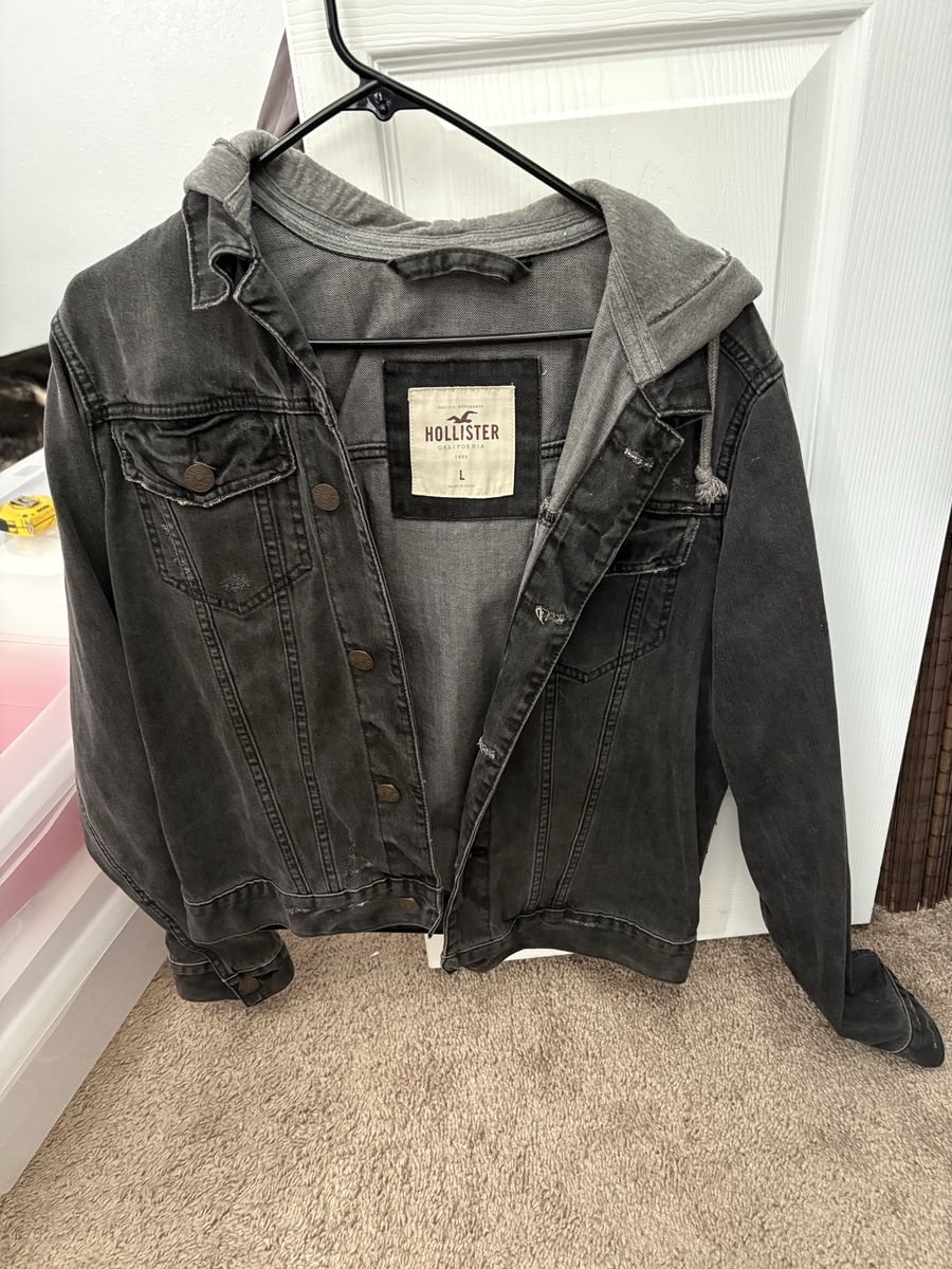 Hollister Hooded Denim Jacket Size L