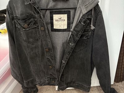 Hollister Hooded Denim Jacket Size L