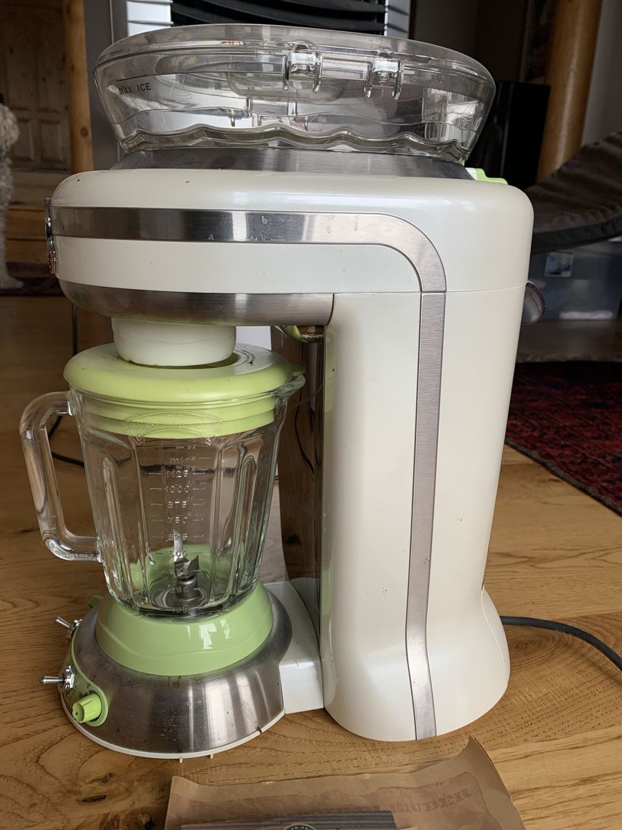 Margaritaville Key West Frozen Concoction Maker DM1000 Ice Shaver & Blender
