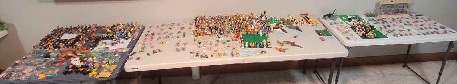 Over 2,000 lego minifigures all for $7995