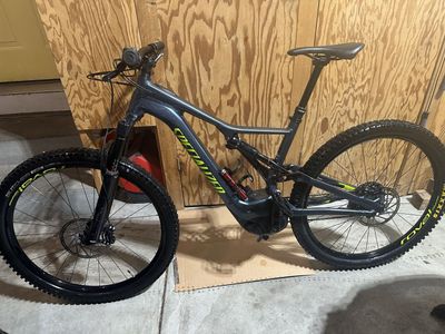 Specialized Turbo Levo Comp
