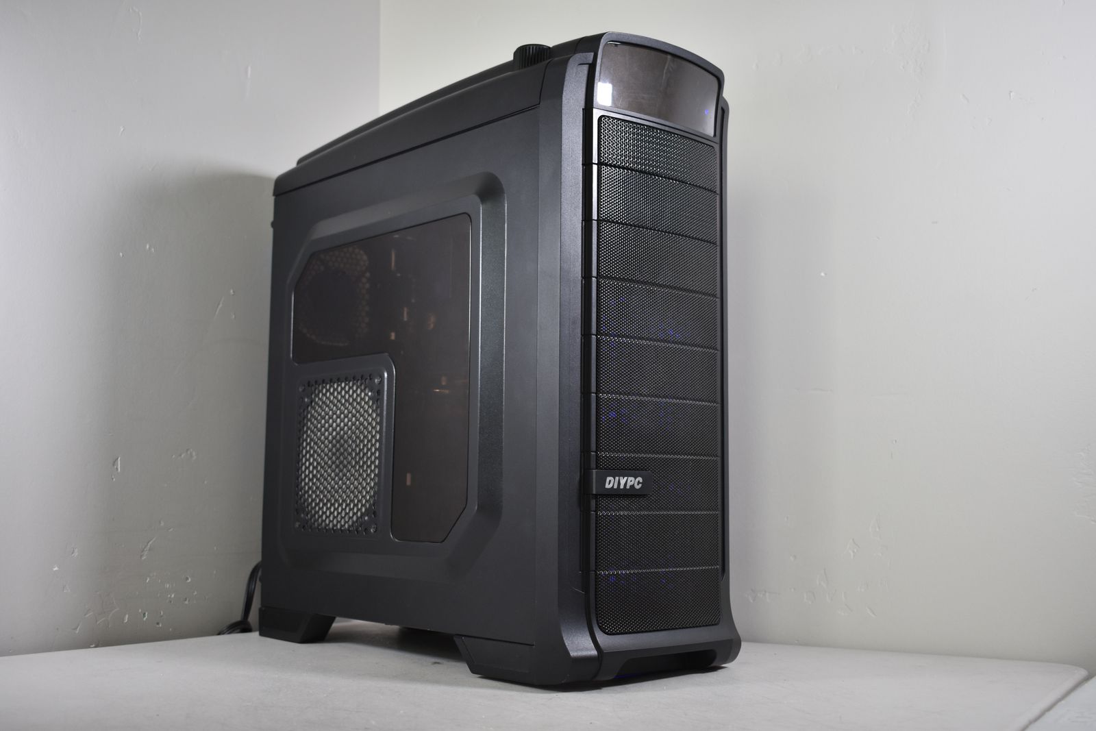 Ultra Gaming - i7-4790k, 16gb Ram, GTX 1060 6gb, SSD