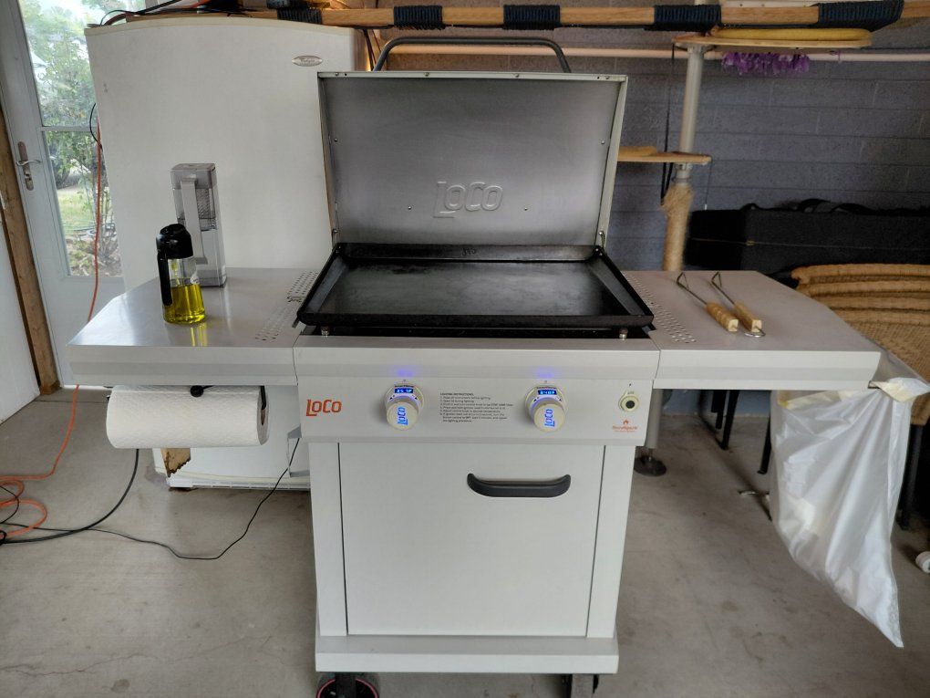 loco 26" smart temp control griddle (better that a Blackstone)
