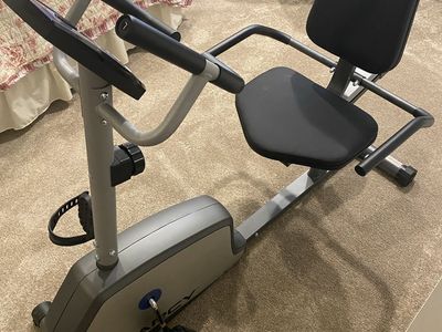 Free recumbent bike
