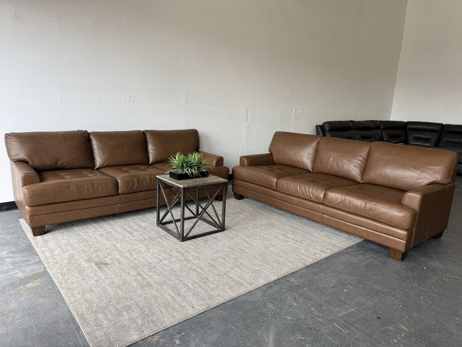 COSTCO TOP GRAIN LEATHER SOFA COUCH SET