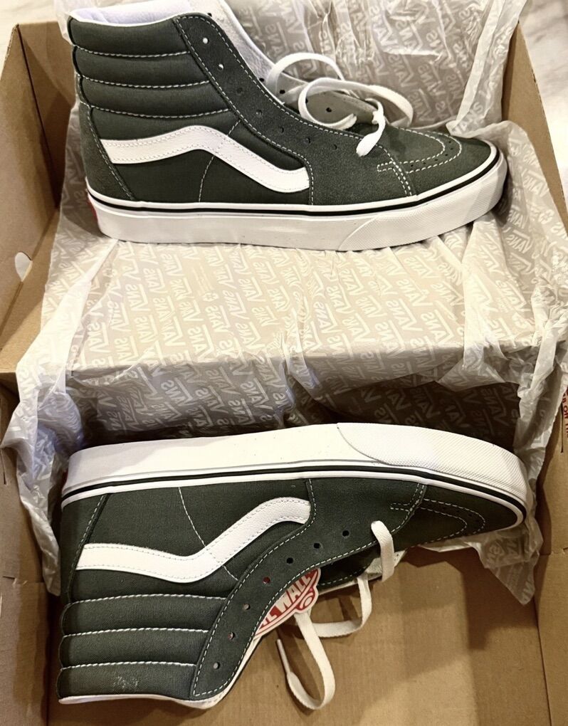 Vans Skate Shoes Men's Size 7.5/ Women’s 9.0