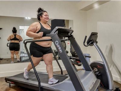 Quinton ClubTrack 612 plus commercial grade medical treadmill $150 cash/venmo in Draper