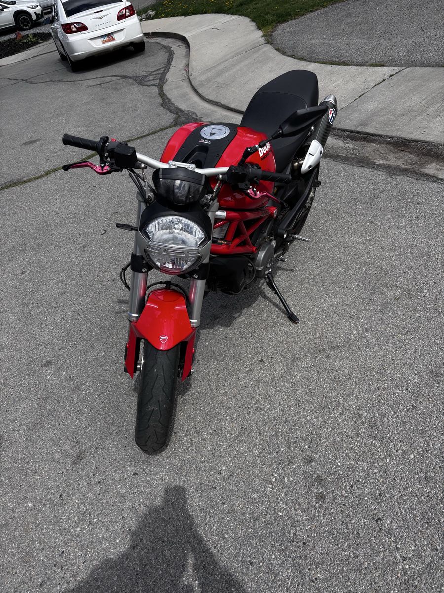 2013 Ducati Monster 796