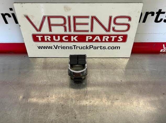 P27-1069 SWITCH-WINDOW LIFT DRIVER DOOR