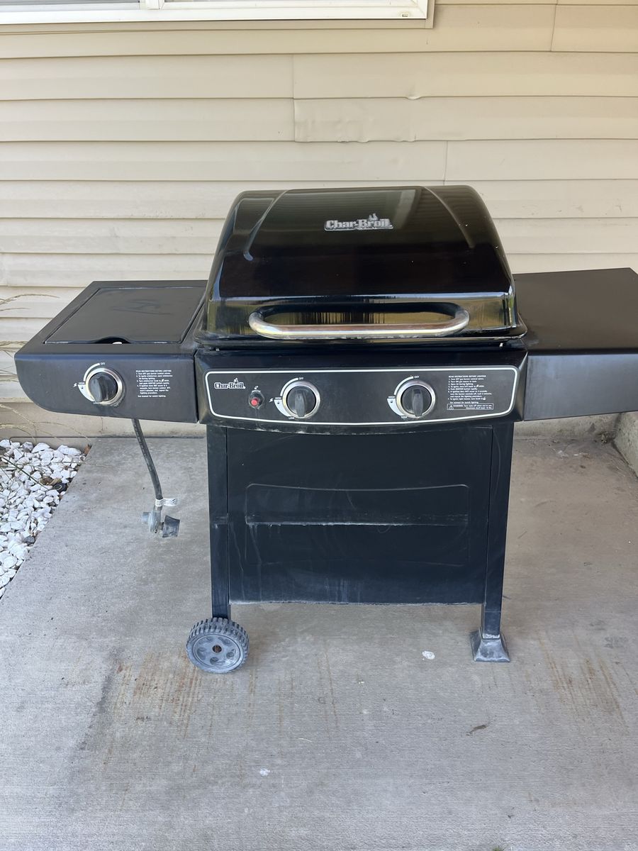 Charbroil Propane Grill with side burner