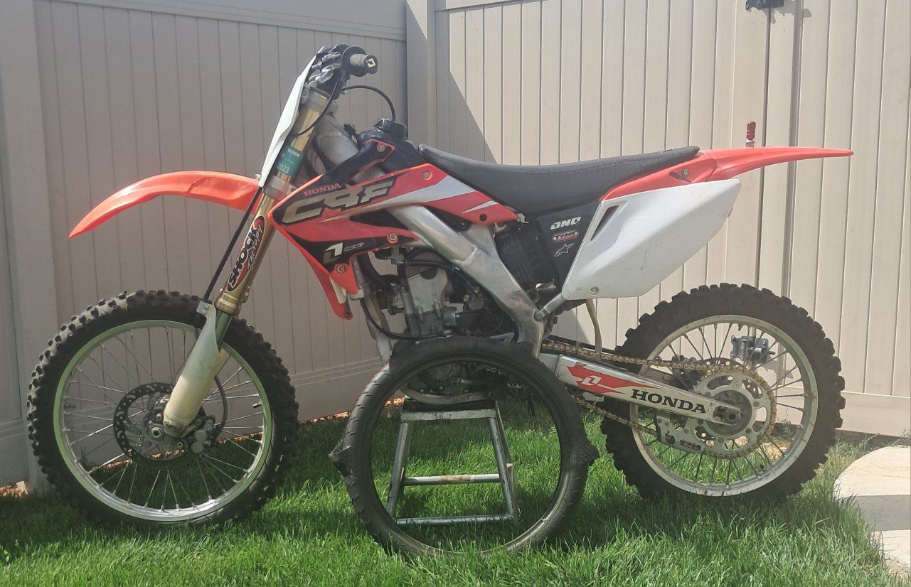 2005 CRF250R