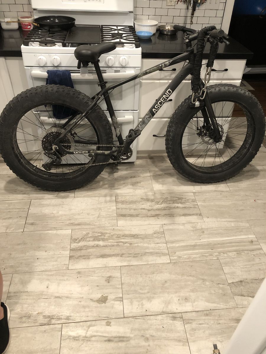 Ascend Moher Fat Tire Mountain Bike - Black/Camo