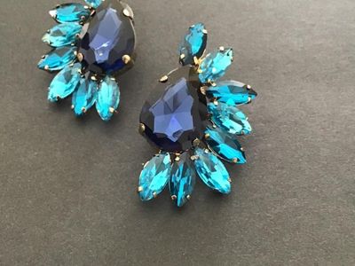Stunning Blue Crystal Teardrop Cluster Statement Earrings - New Condition