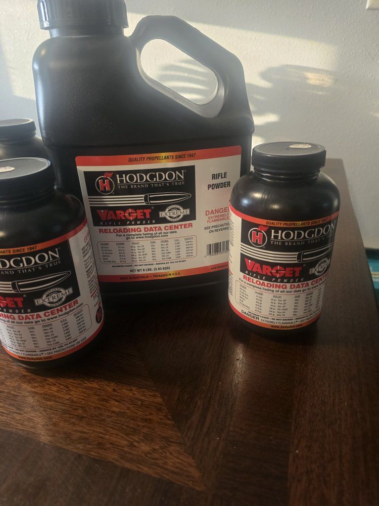 Assorted Smokeless Rifle & Pistol Powder Containers Lot - Hodgdon, Winchester, Accurate