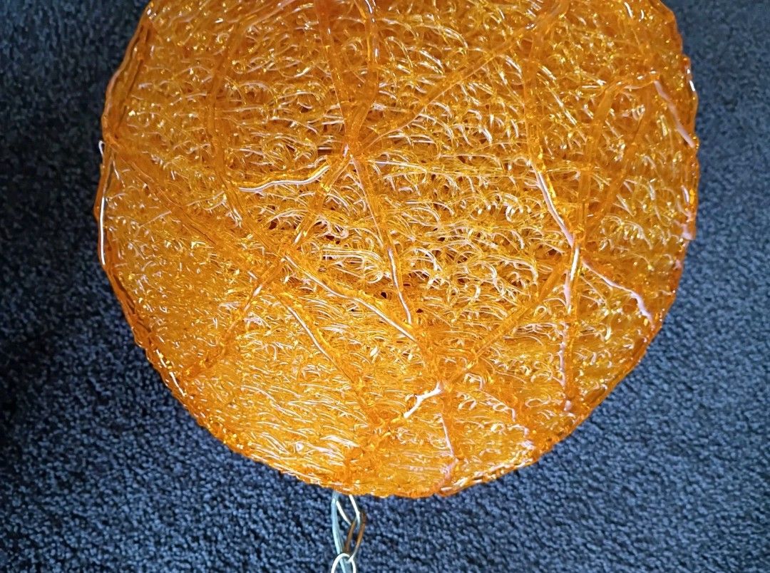 Main image 10