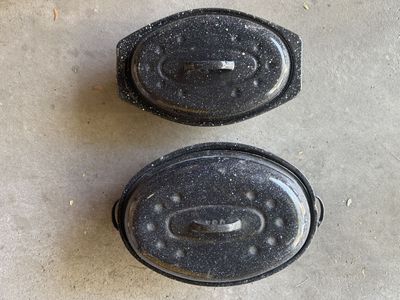 Enamel Roasting Pans w/ Lid