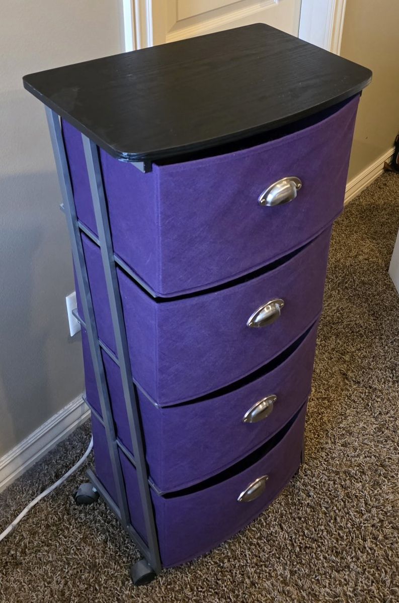 Narrow 4-Drawer Dresser