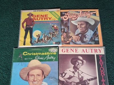 Gene Autry Vinyl Record Lot - Golden Hits, Rudolph, Favorites, Original - Country/Western Music