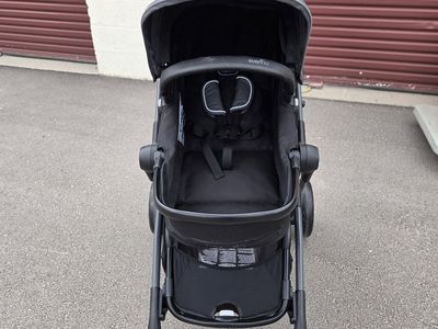 Evenflo Pivot Xpand Stroller